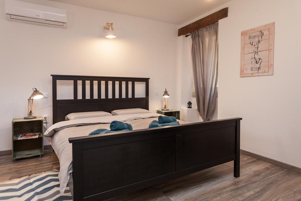 Apartments And Rooms Hey روفينج المظهر الخارجي الصورة