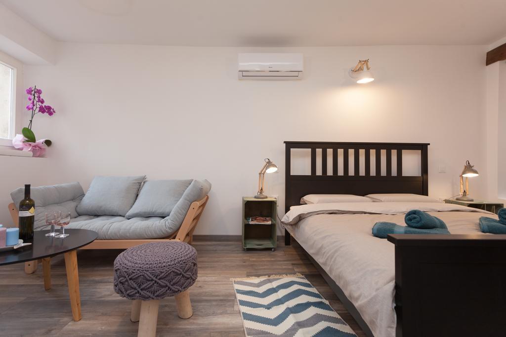 Apartments And Rooms Hey روفينج المظهر الخارجي الصورة