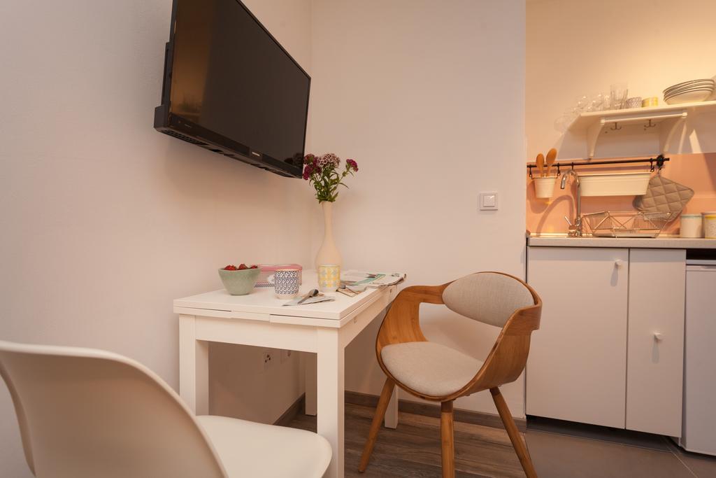 Apartments And Rooms Hey روفينج المظهر الخارجي الصورة